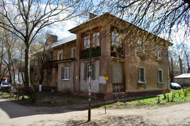 Квартиры в самом «убитом» доме квартала на Фрунзе