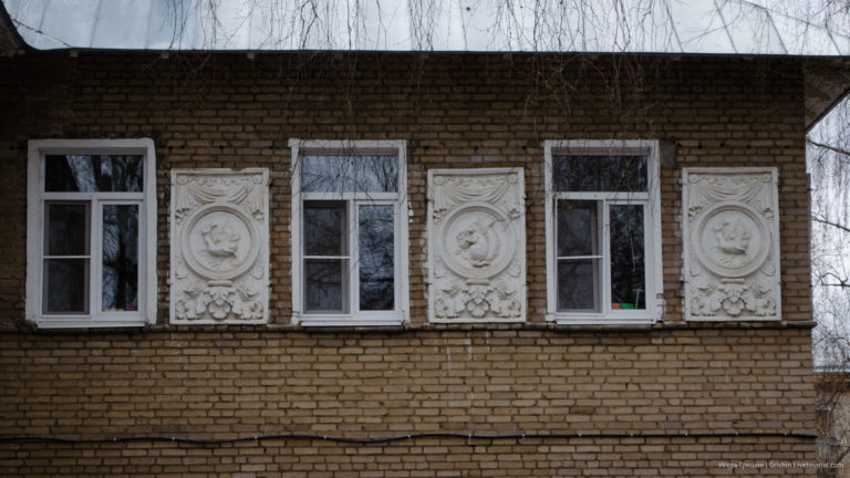 В Королеве снесли уникальное здание детского сада