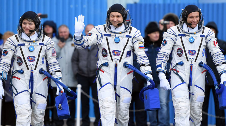 Поздравления с МКС